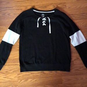 SO perfect crew sweatshirt